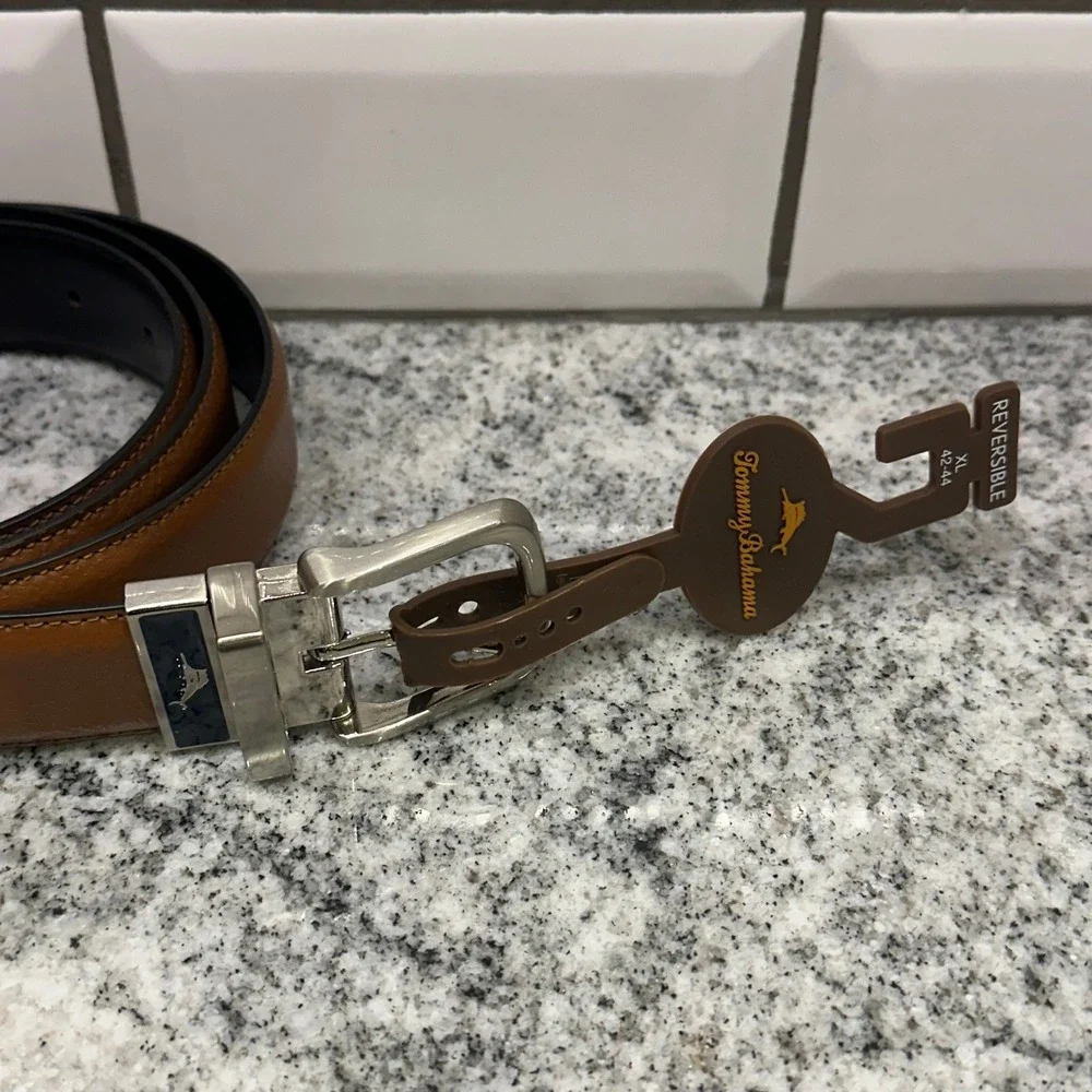 New Tommy Bahama Men XL 42-44 Belt Cognac Black Brown Reversible Leather Coastal